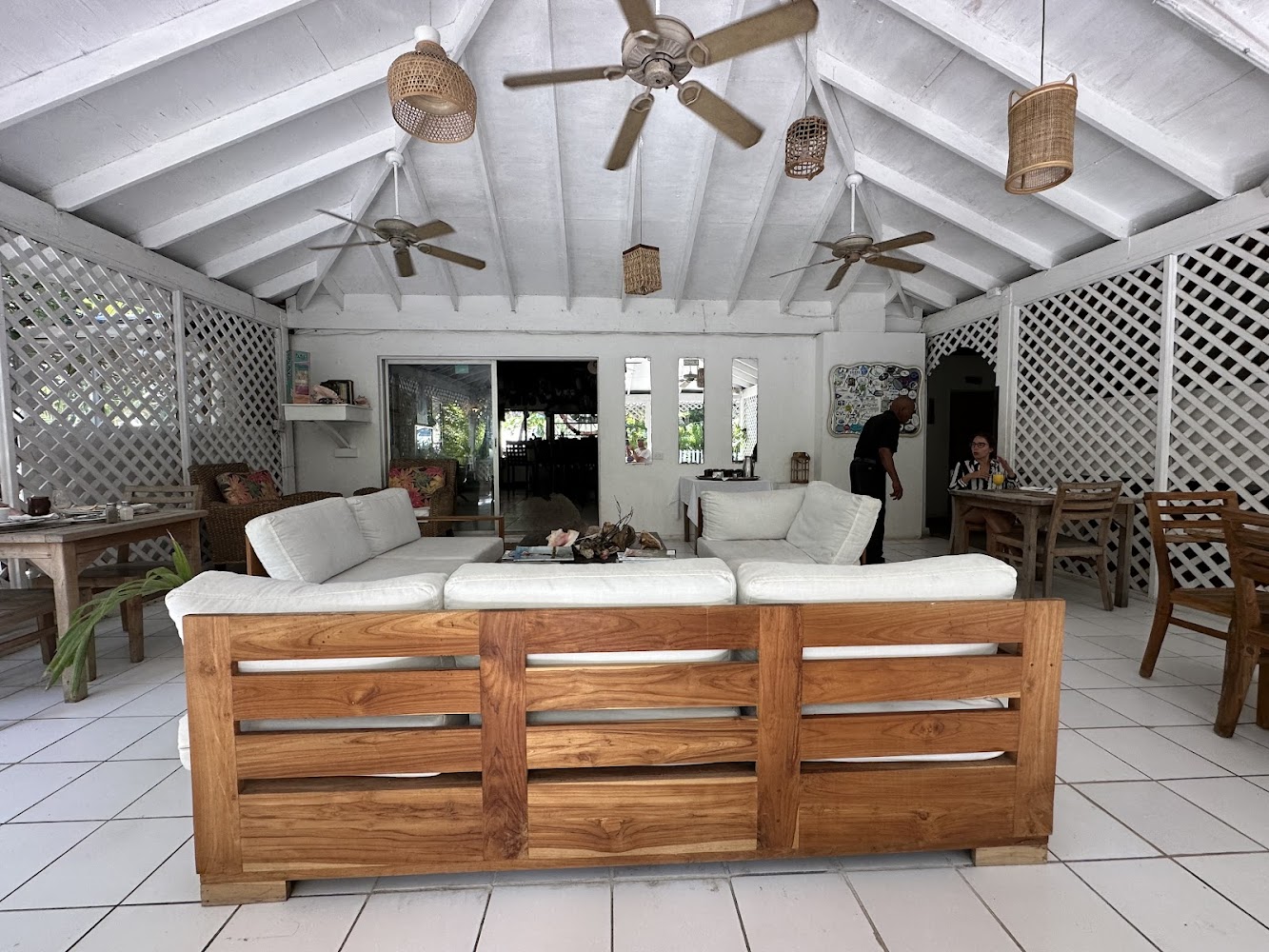 Tingum Village Hotel